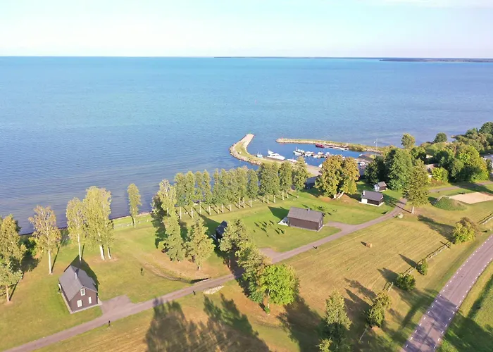 Soela Beach Houses *